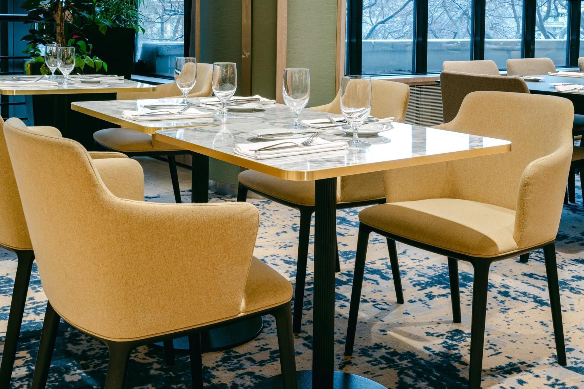 Crowne Plaza By Ihg