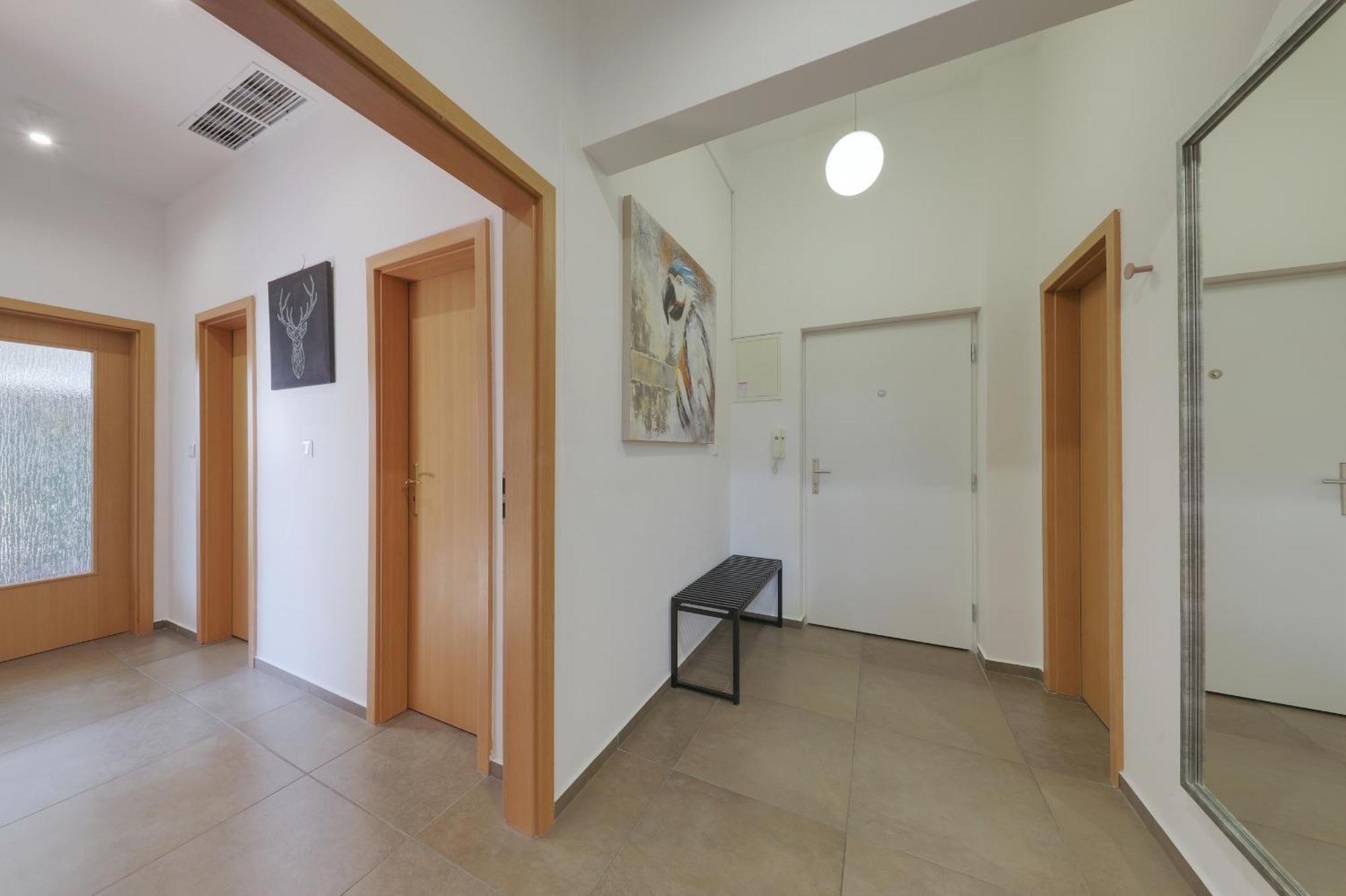 Apartment Aneri Old Town *