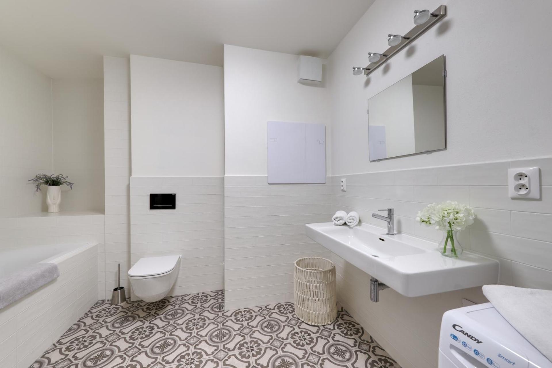 Shon Old Town Apartment