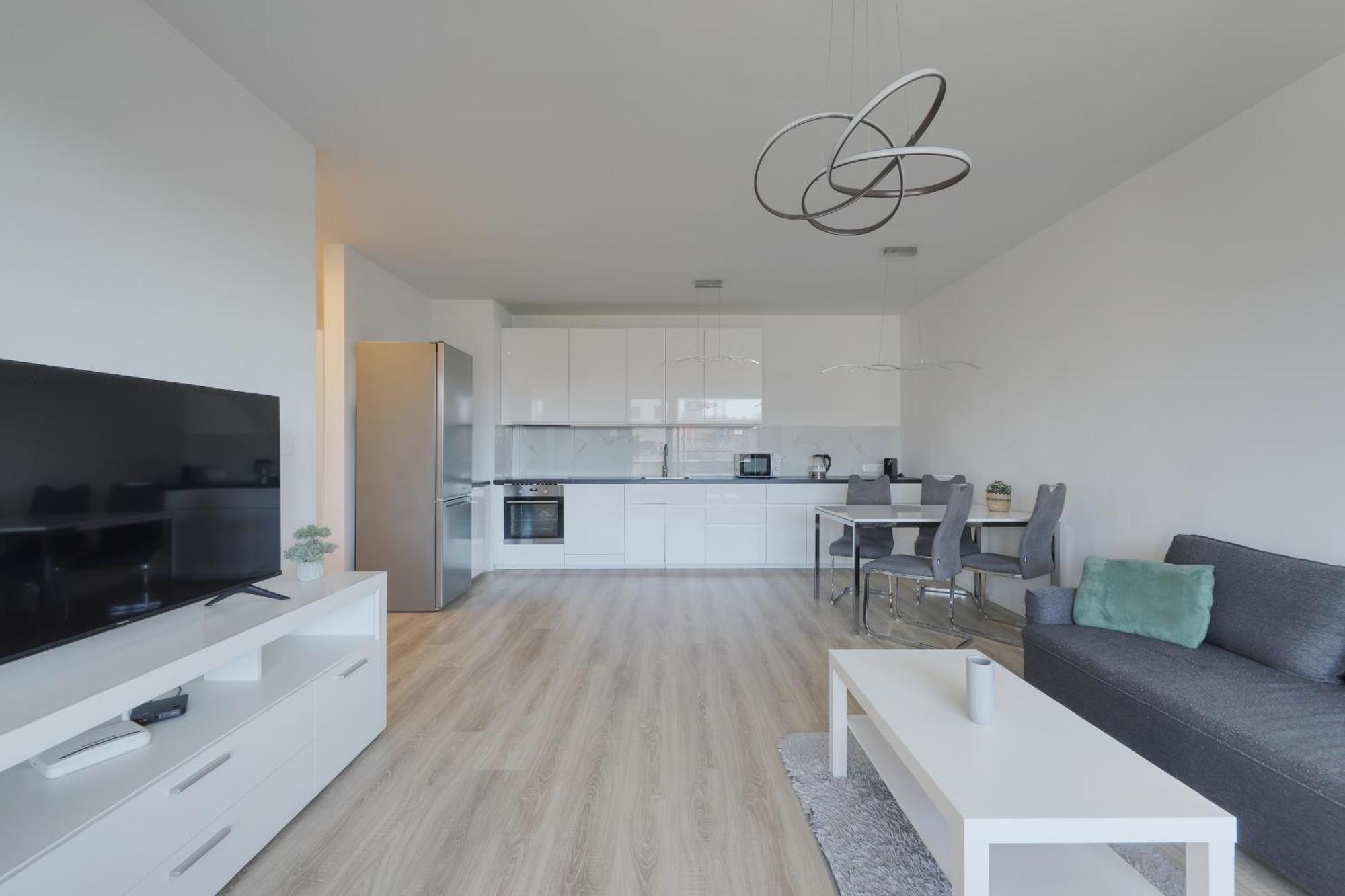 Bazova With Free Parking Apartment *