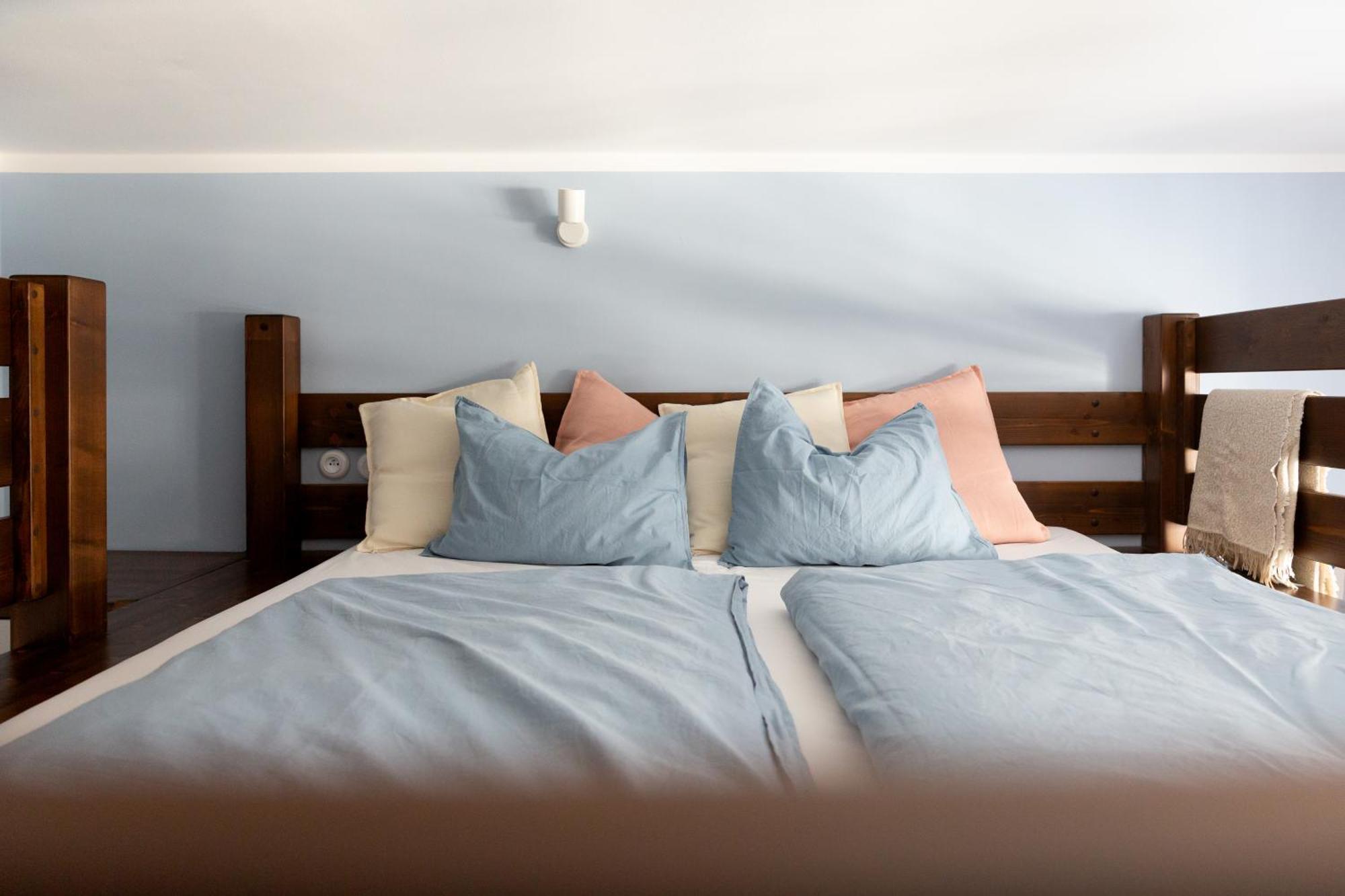 Apartment Evergreen - Old Town Spacious Stylish With Ac And One And A Half Bath, Baby & Kid- Friendly
