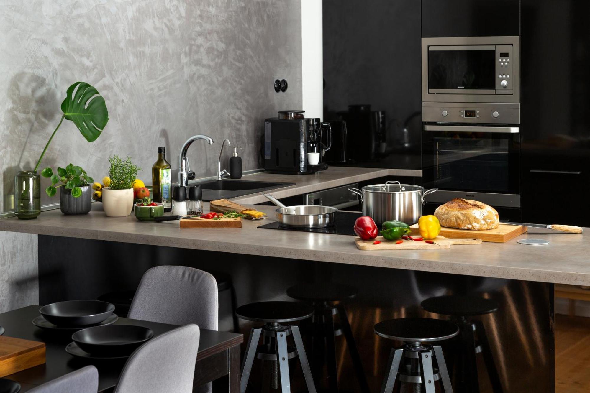 Evergreen - Old Town Spacious Stylish With Ac And One And A Half Bath, Baby & Kid- Friendly Bratislava