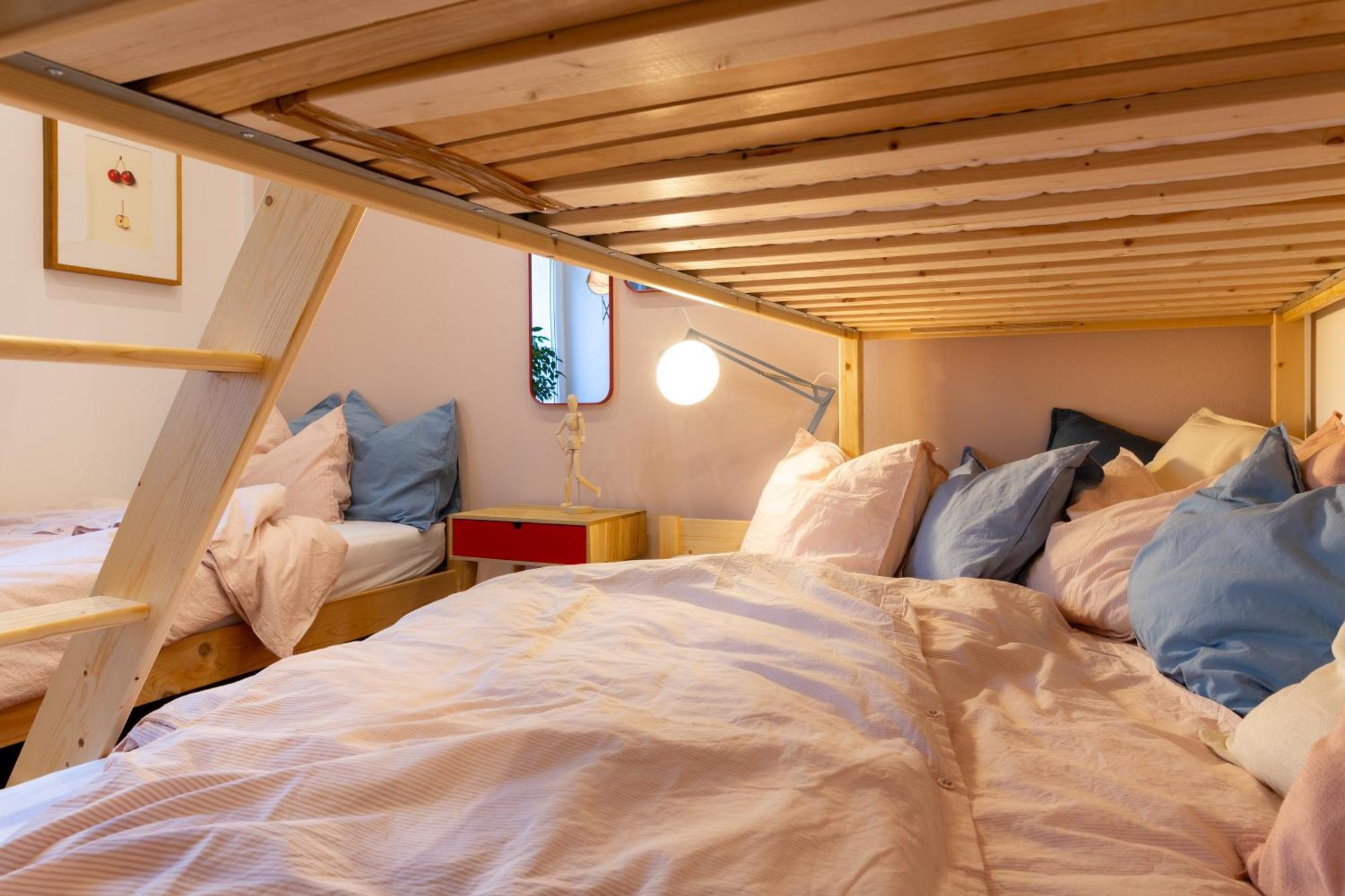 Evergreen - Old Town Spacious Stylish With Ac And One And A Half Bath, Baby & Kid- Friendly Apartment