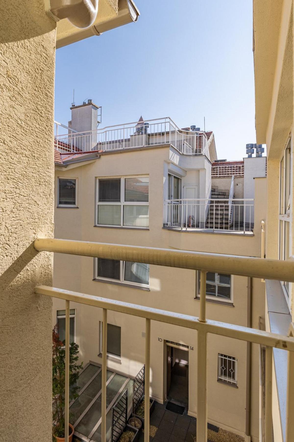 Wave Be Castle Apartment Bratislava