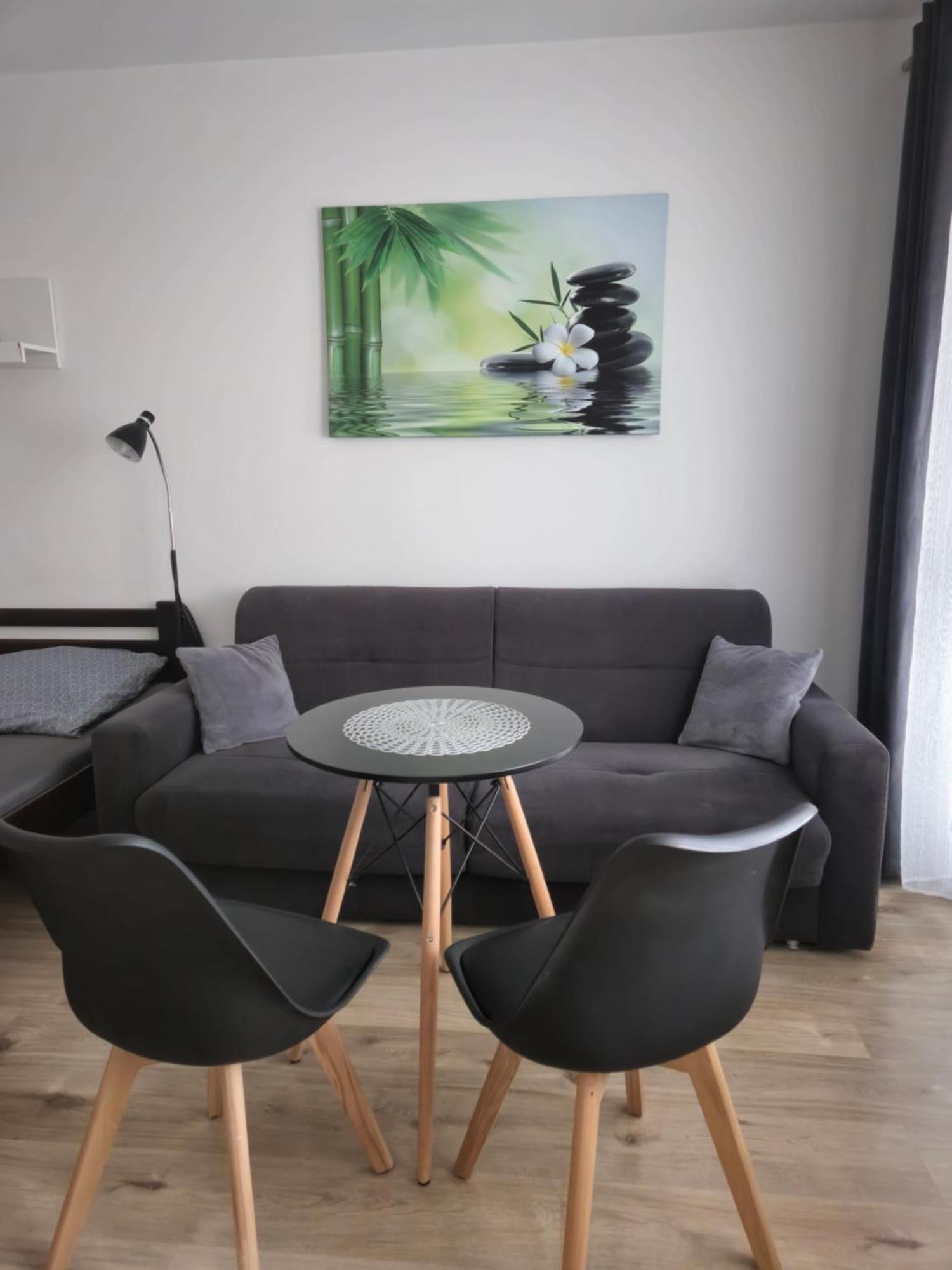 Klimka With Balcony, Free Wifi And Free Parking Apartment Bratislava