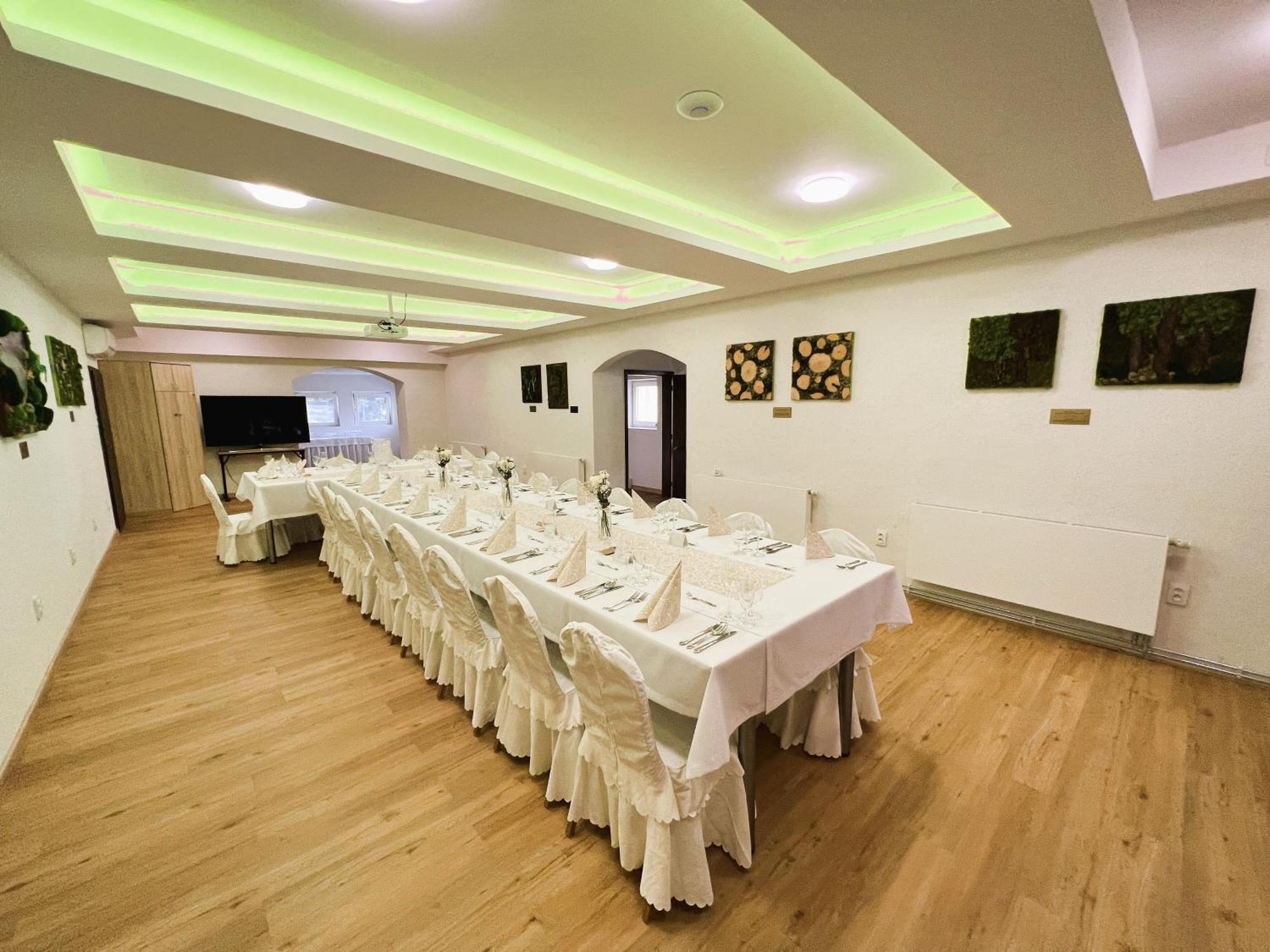 Wx Hotel Hotel Bratislava