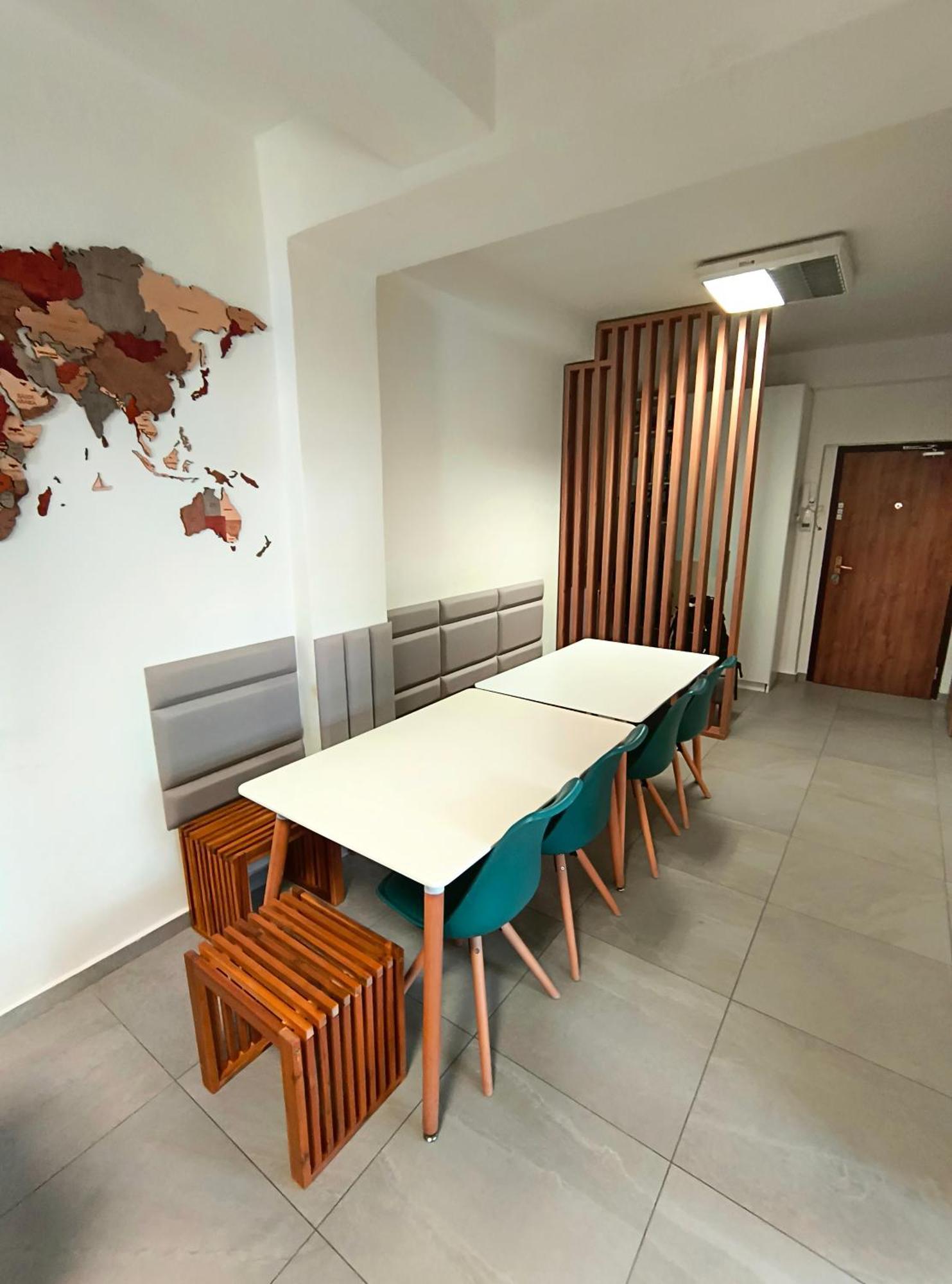 Big - 4 Bedroom, 2 Bathroom With Ac Bratislava