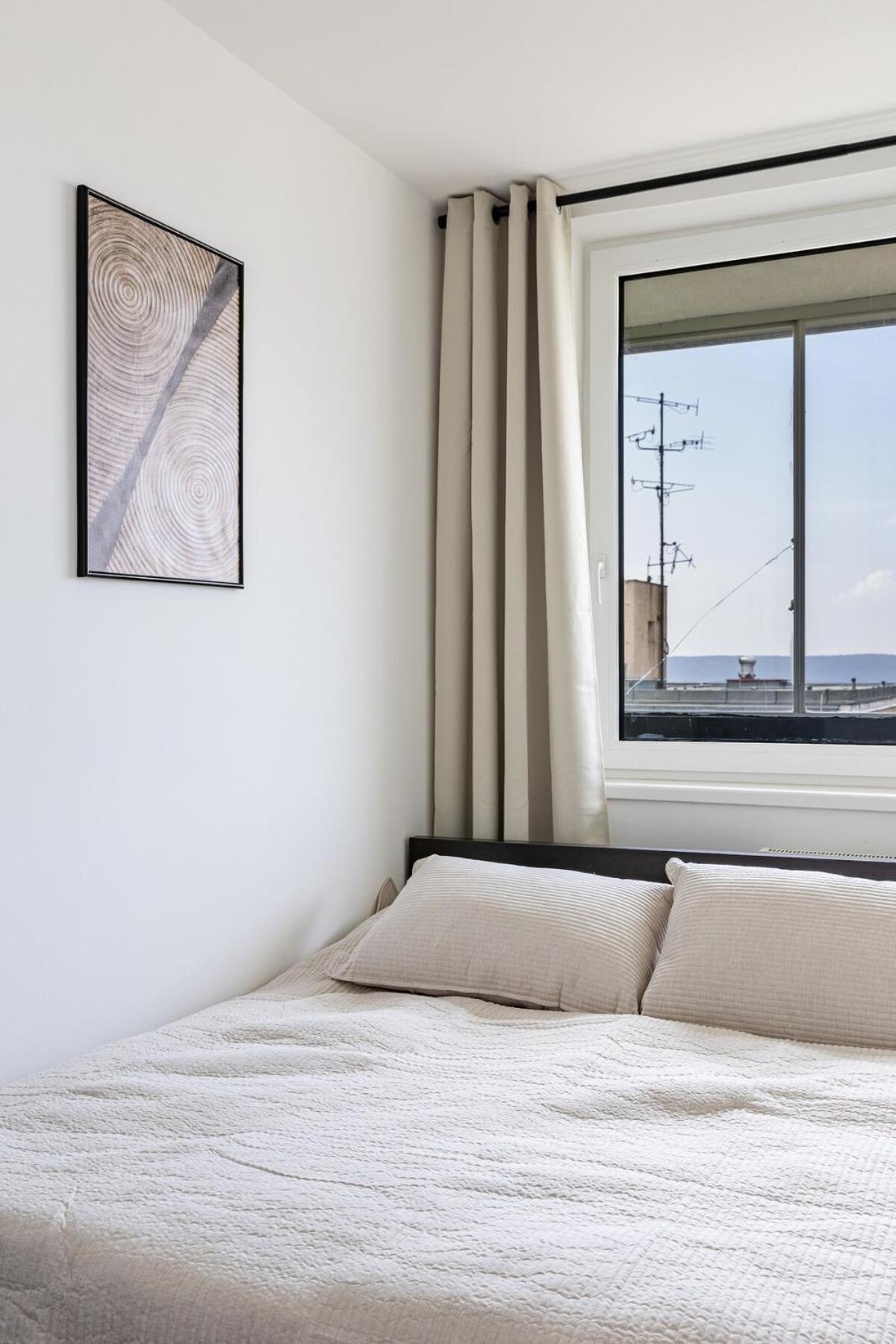 Cloud Apartment