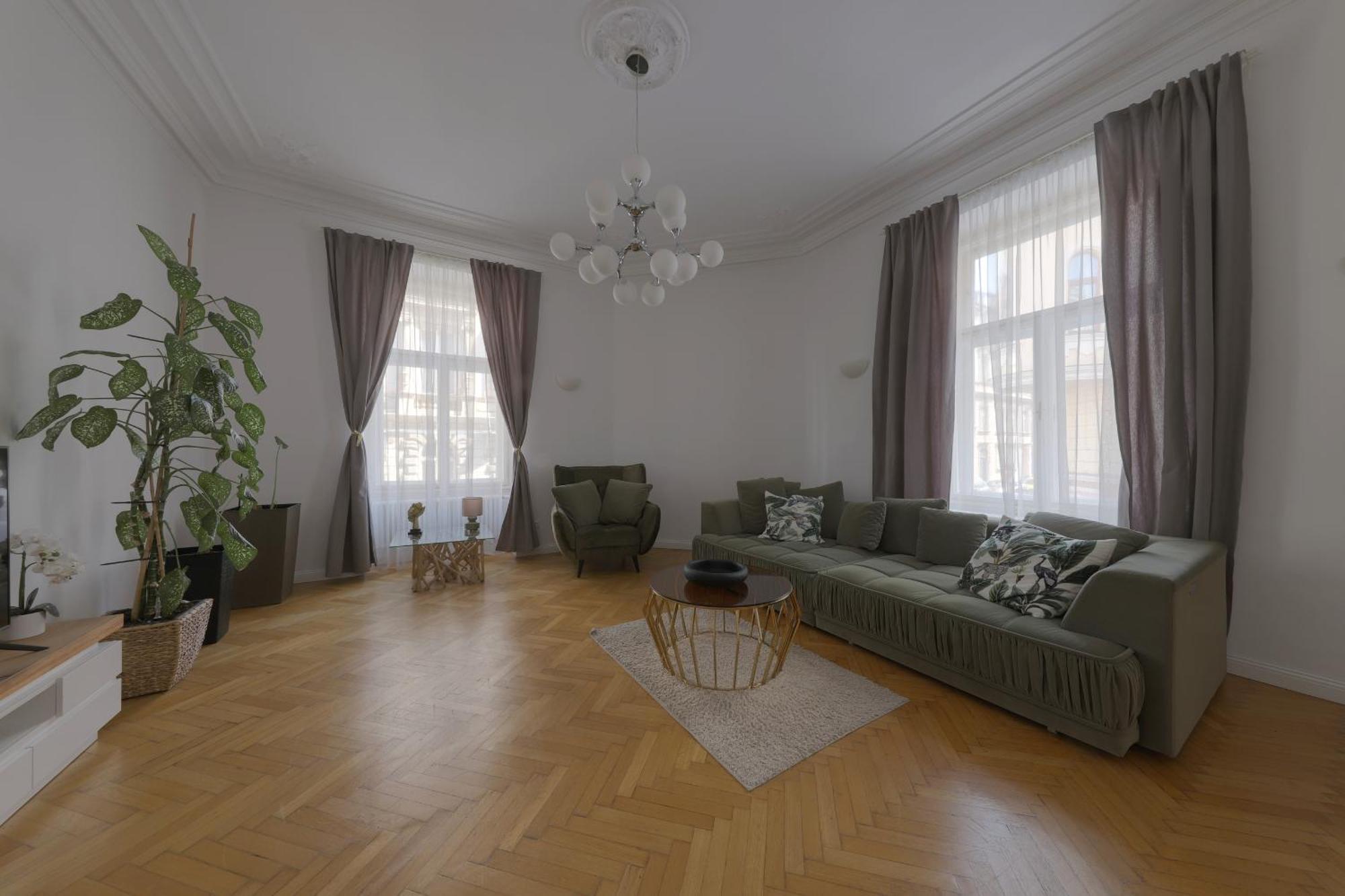 Apartment Beautiful At The Old Town Bratislava