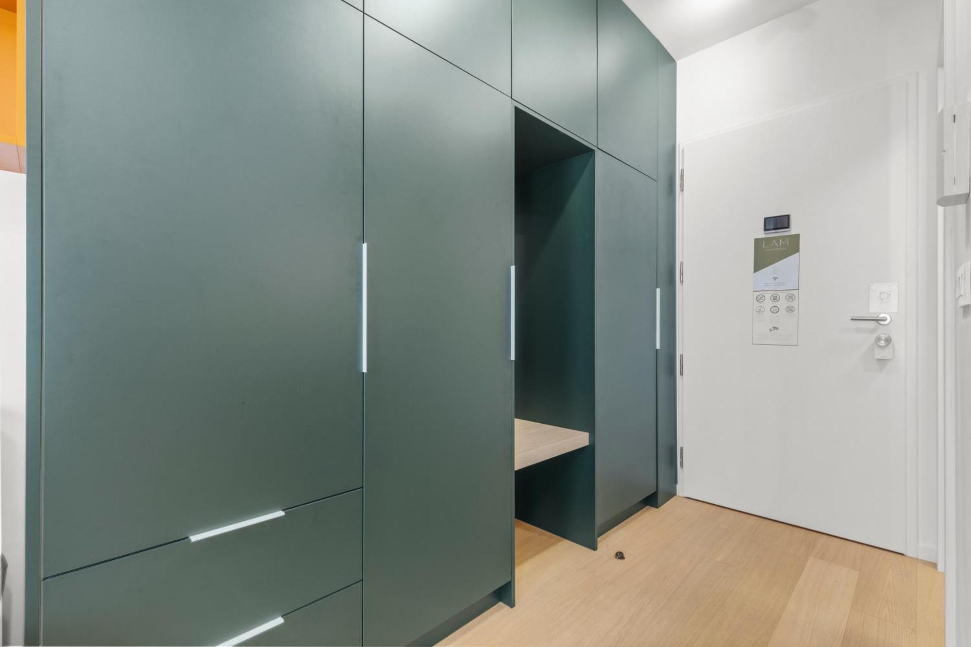 Lam Orange Ac - Balcony Apartment Bratislava