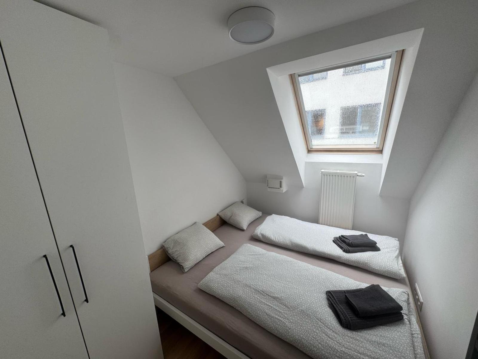 Peaceful Oldtown Free Parking 2-bedroom Apartment Bratislava