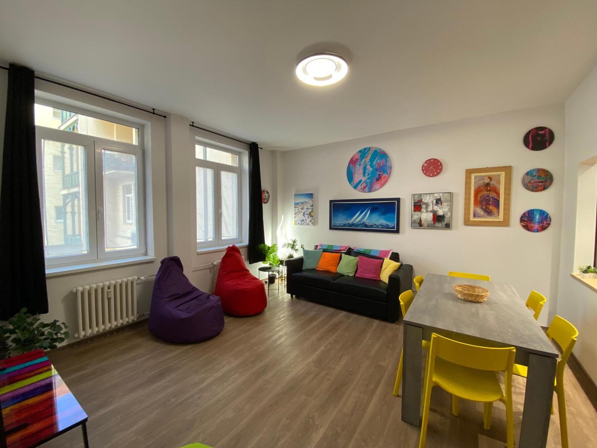 Art Design Gallery - Centre Apartment Bratislava