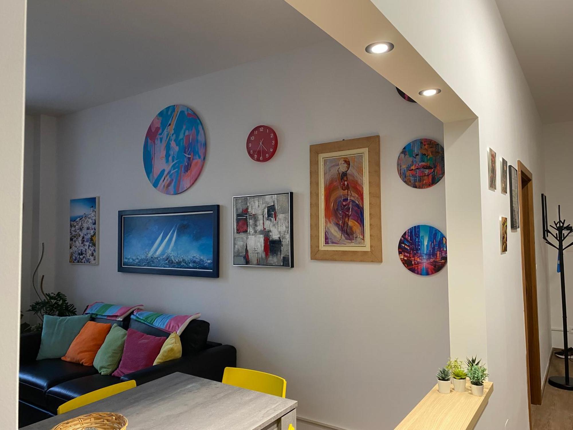 Apartment Art Design Gallery - Centre