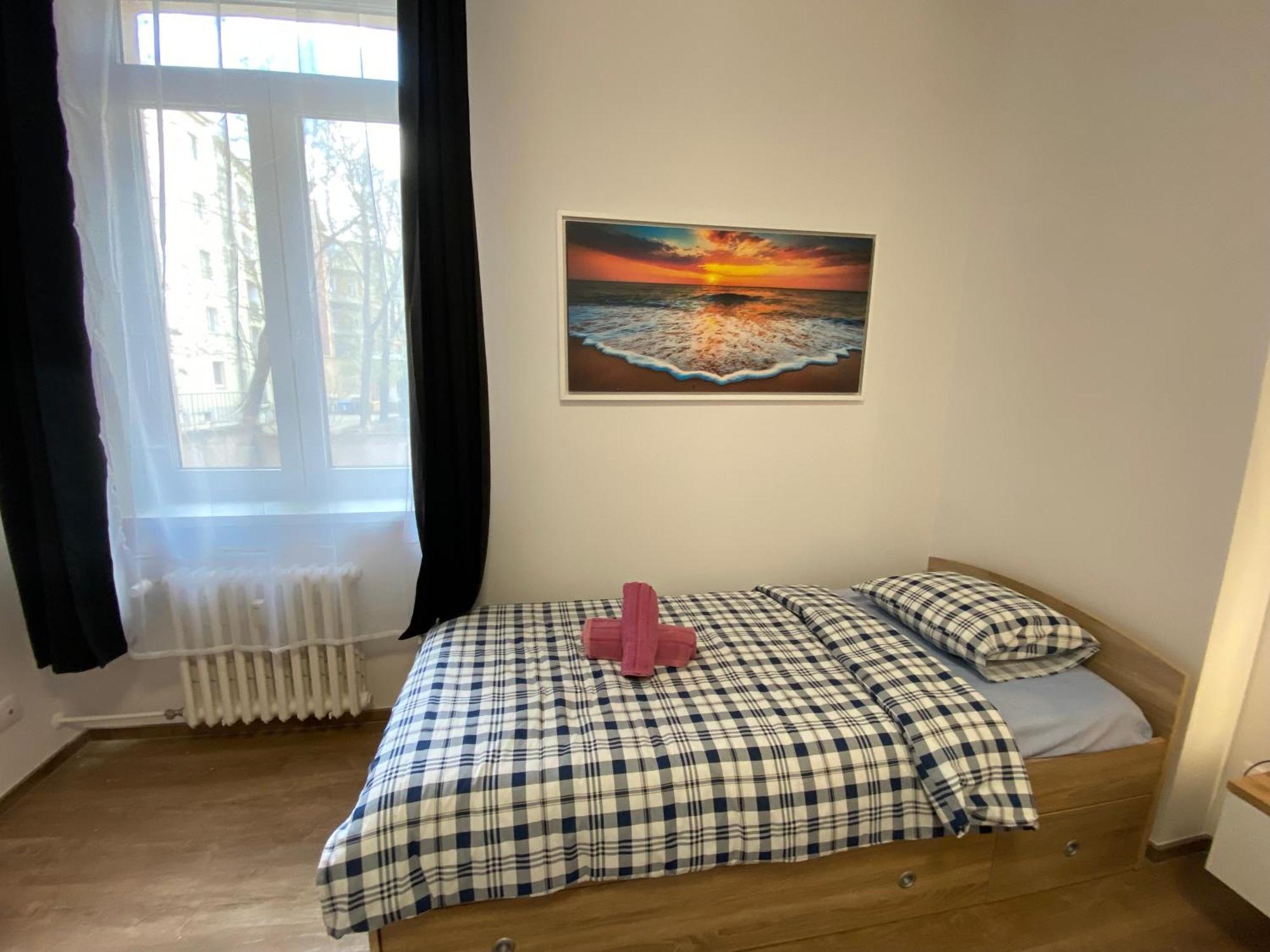 Apartment Art Design Gallery - Centre *
