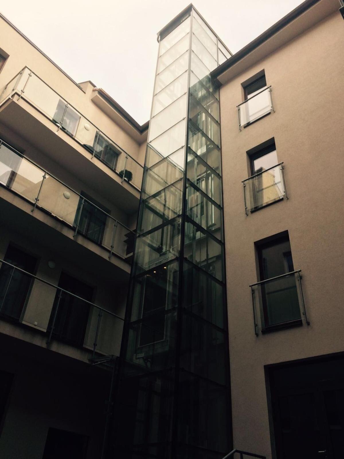 Mi - Old Town Heart-terrace&castle View Apartment *