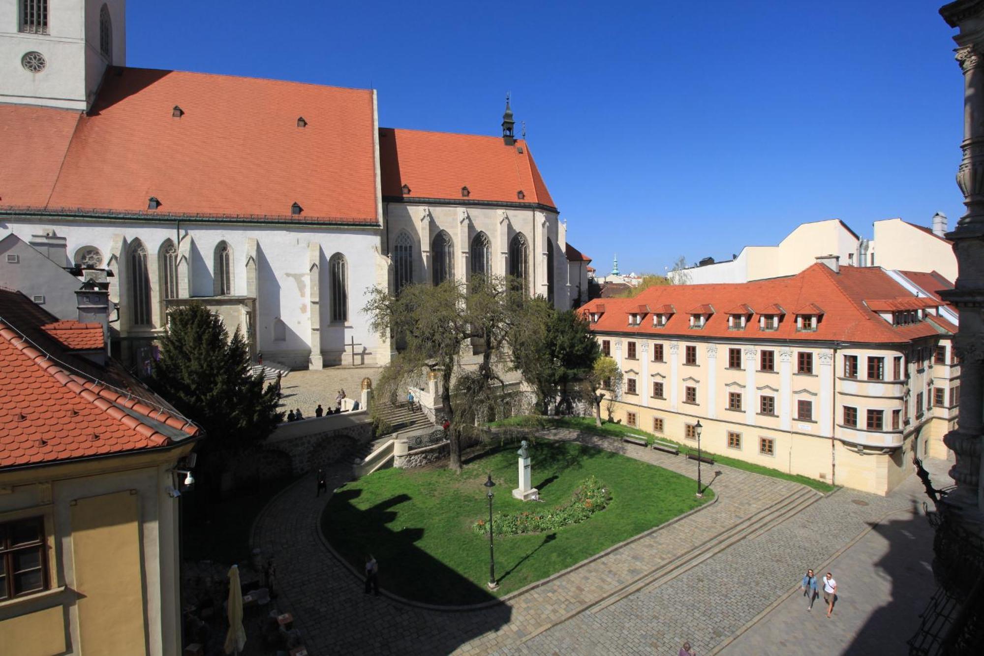 Căn hộ Old Centre Antik - Panska Bratislava