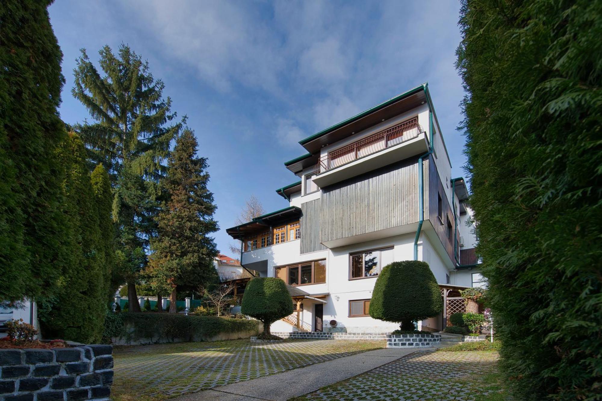 Panoramic Castle With Free Private Parking