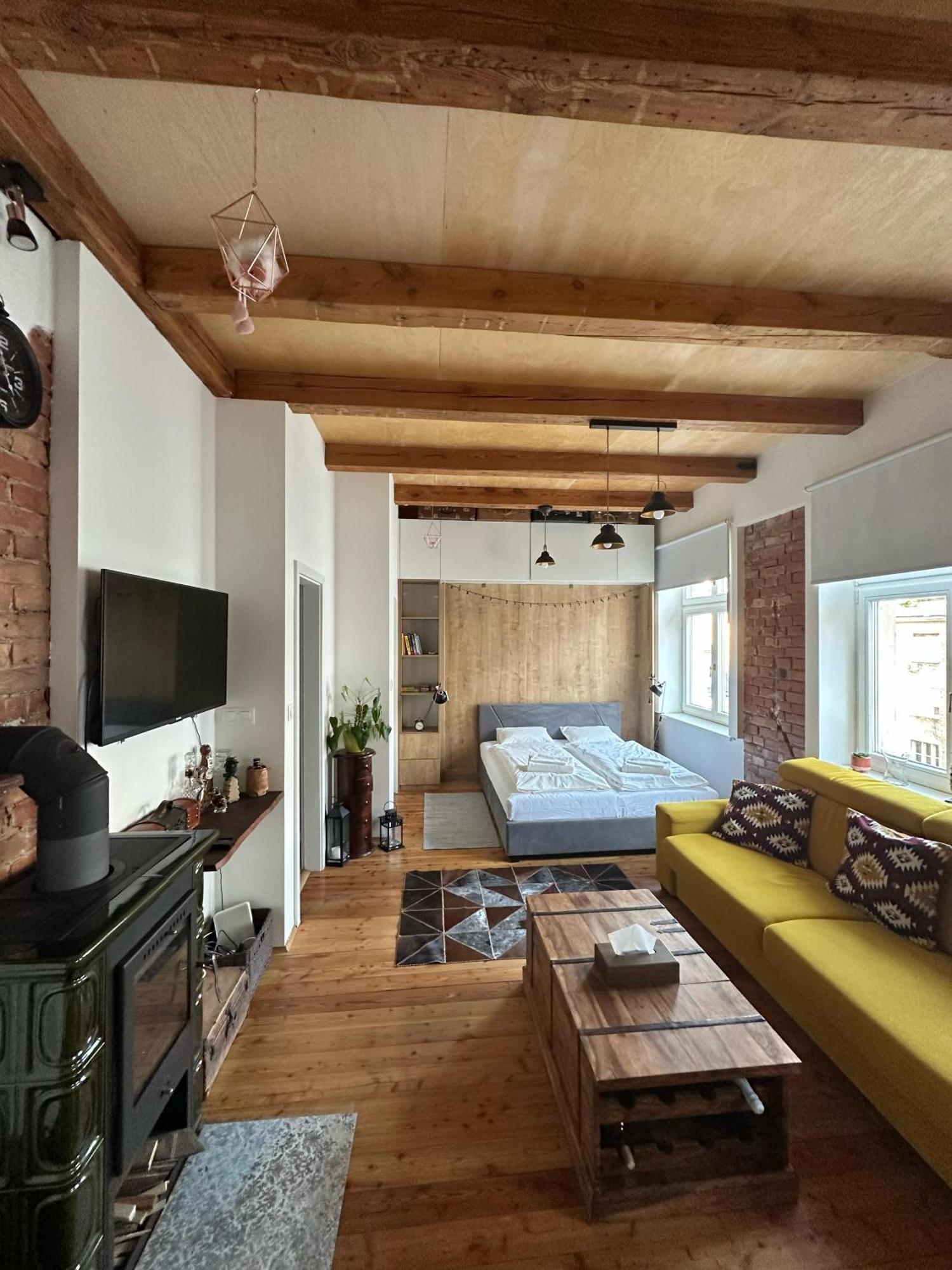 Moderny V Starom Meste Apartment