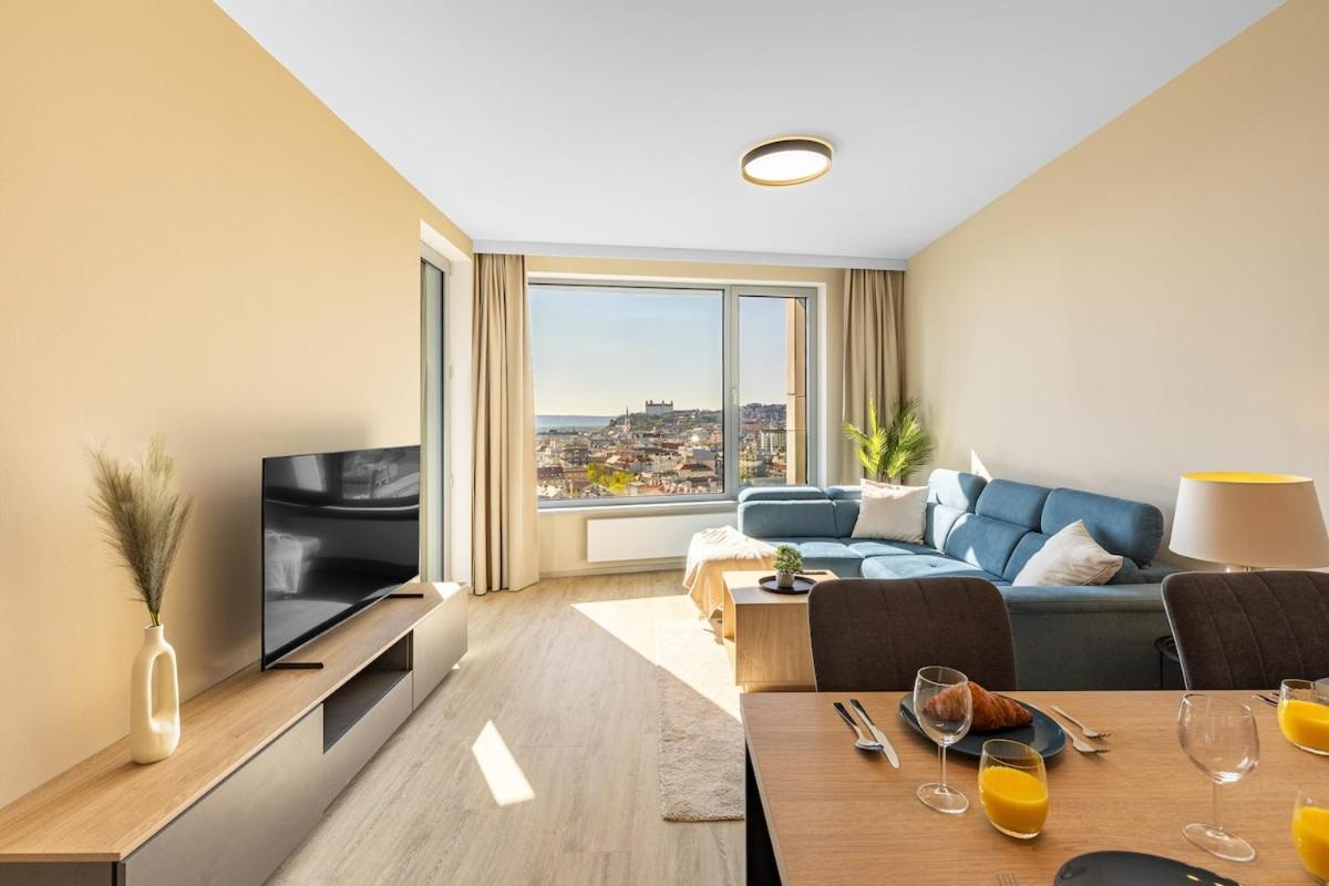 Apartment Skypark's Royal Castle View Bratislava