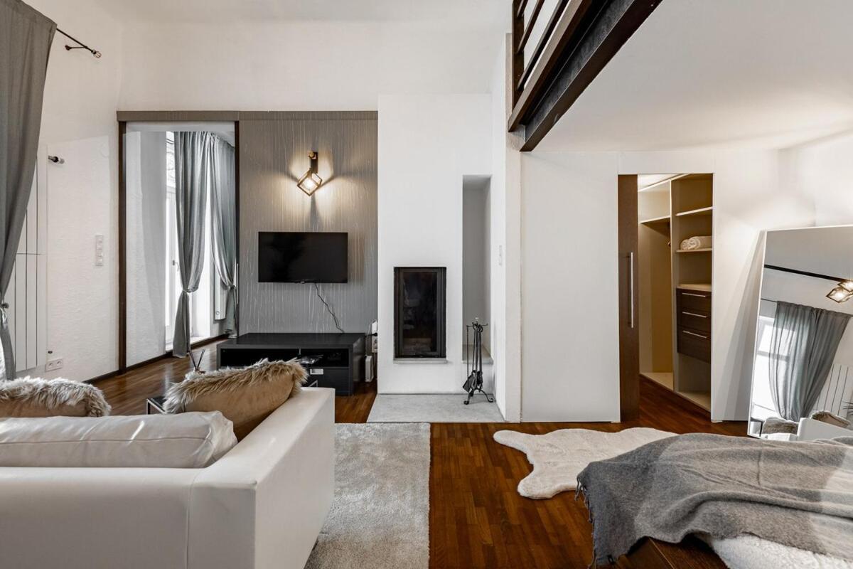 The Heart Loft Apartment