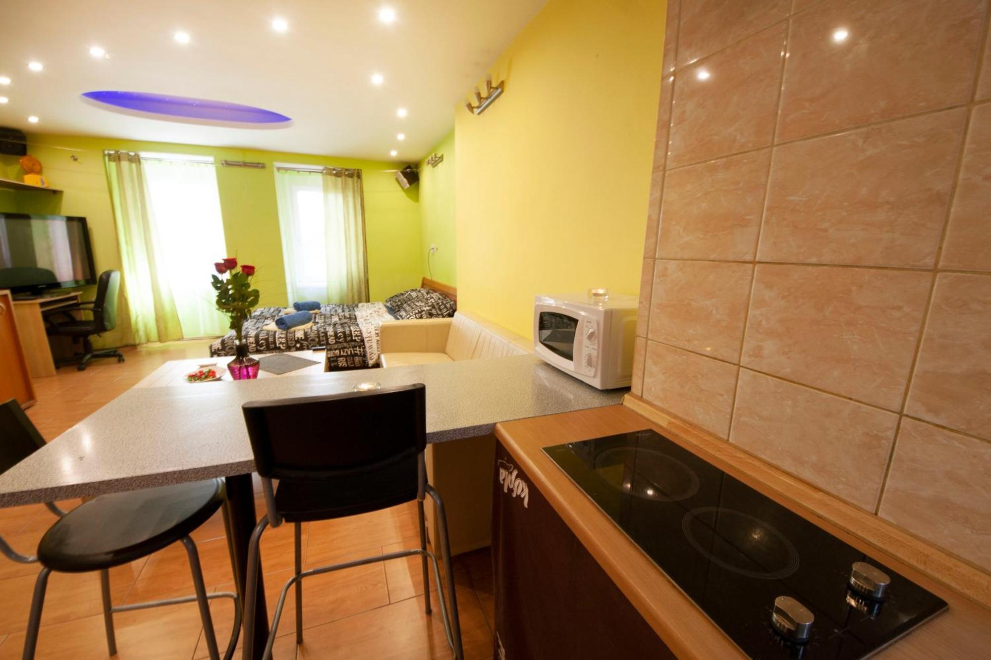 Apartment Center Of With Jacuzzi *