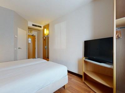 Ibis Centrum Hotel 3*