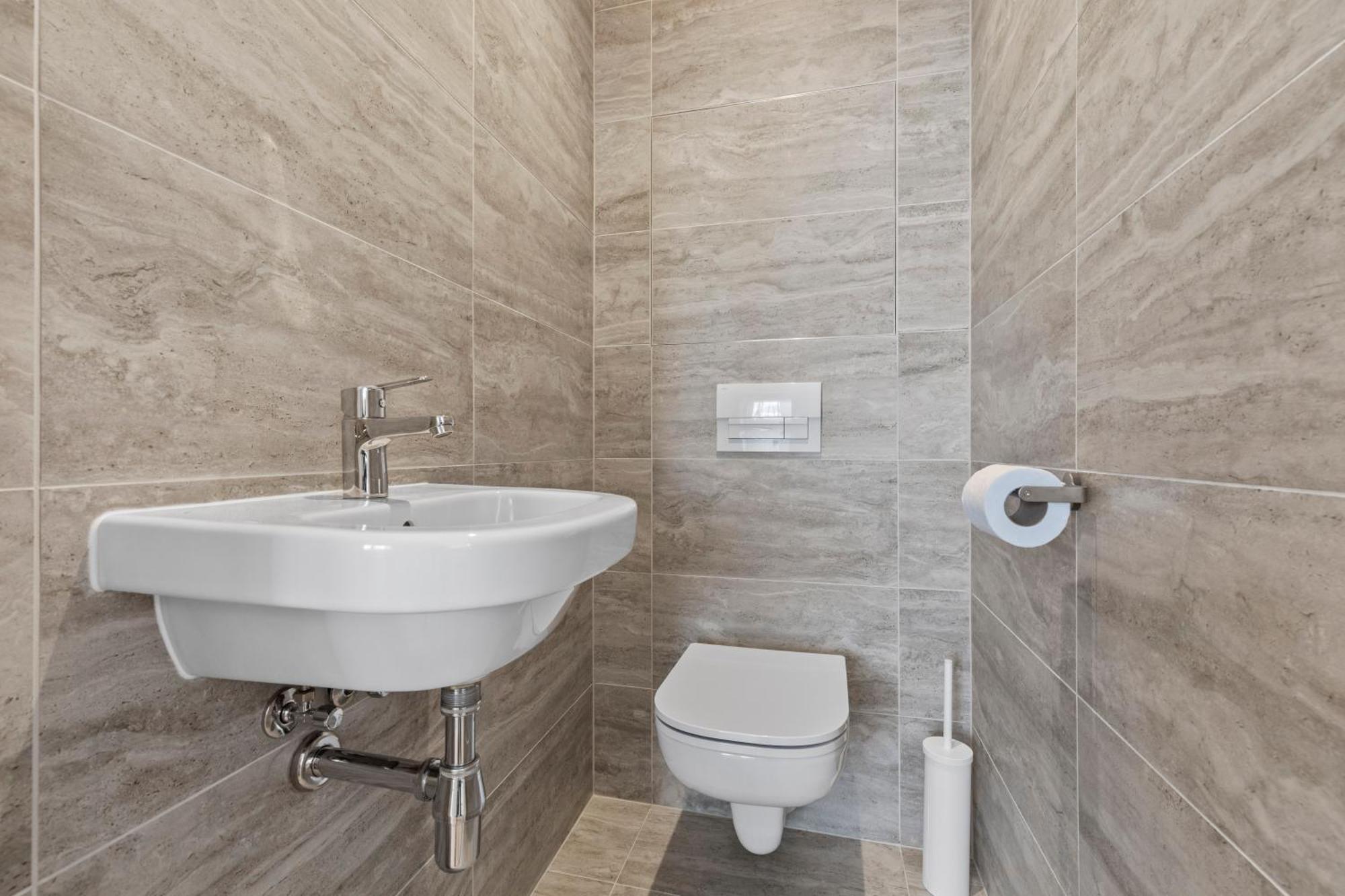 Lam Serenity Free Parking - Balcony Apartment
