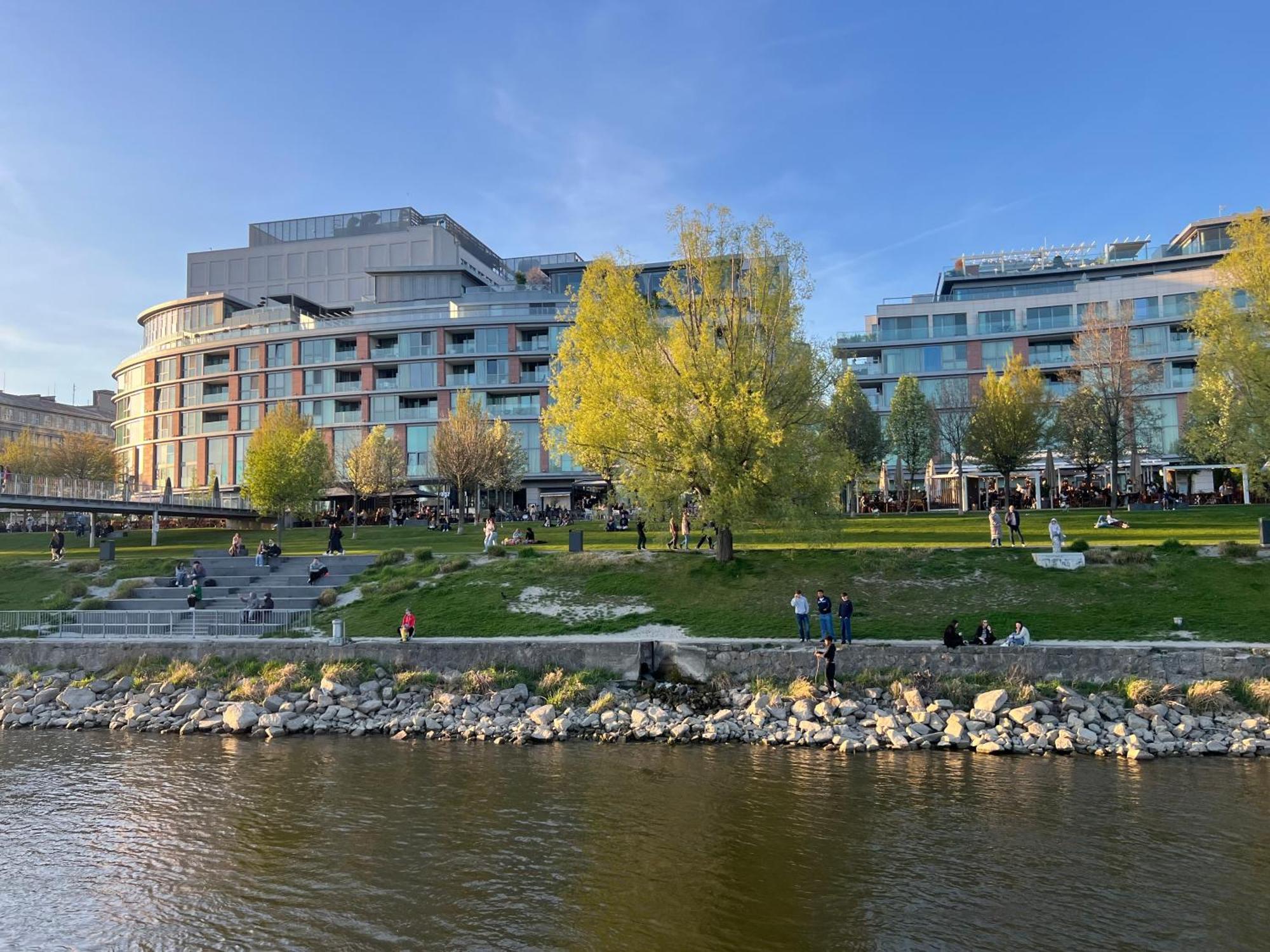 Apartment Elite River View *