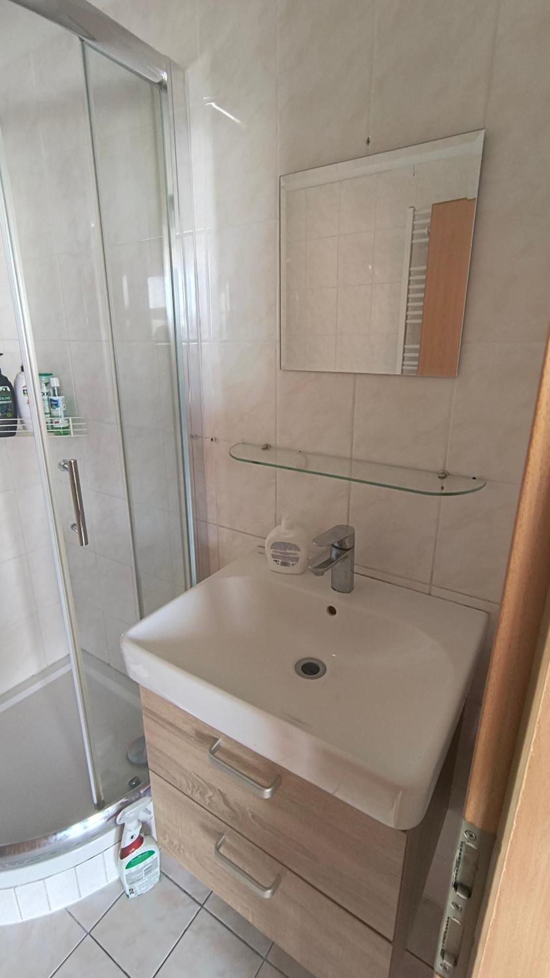 Pretty Nice View Apartment Near Danube River, Free Parking Apartment *
