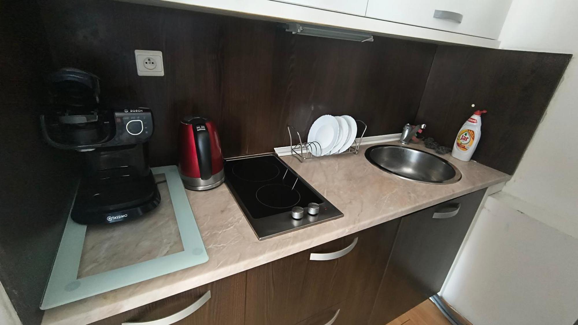 Pretty Nice View Apartment Near Danube River, Free Parking Apartment