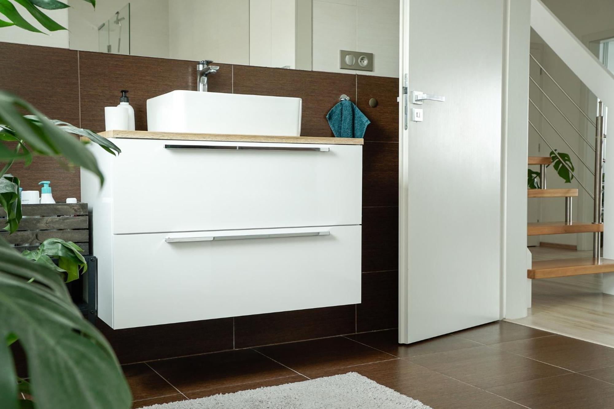 Urban Zenhouse No.2 - Breakfast Included Bratislava