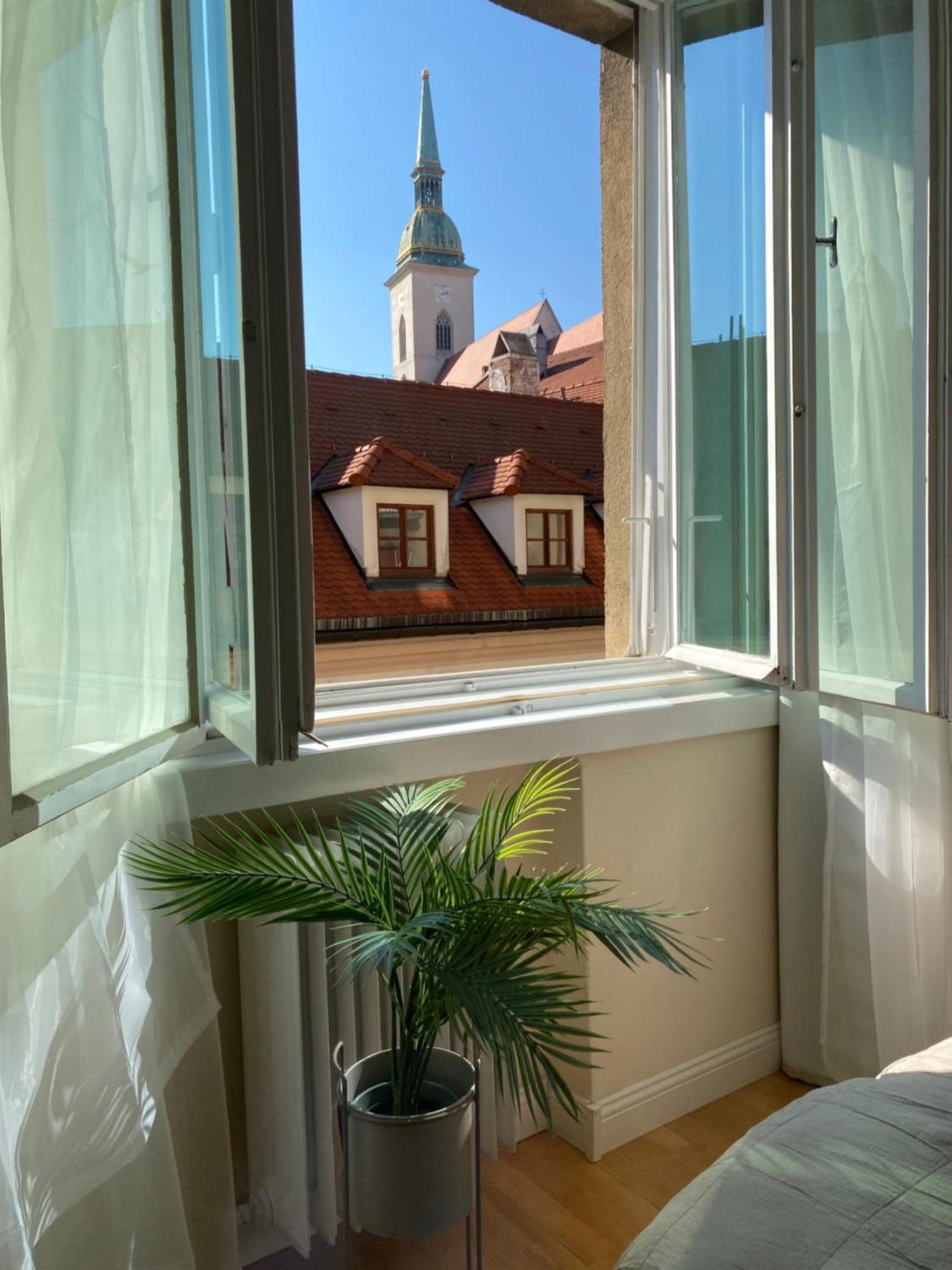 Audrey Hepburn Ii Location Cathedral View Air-conditioned Apartment