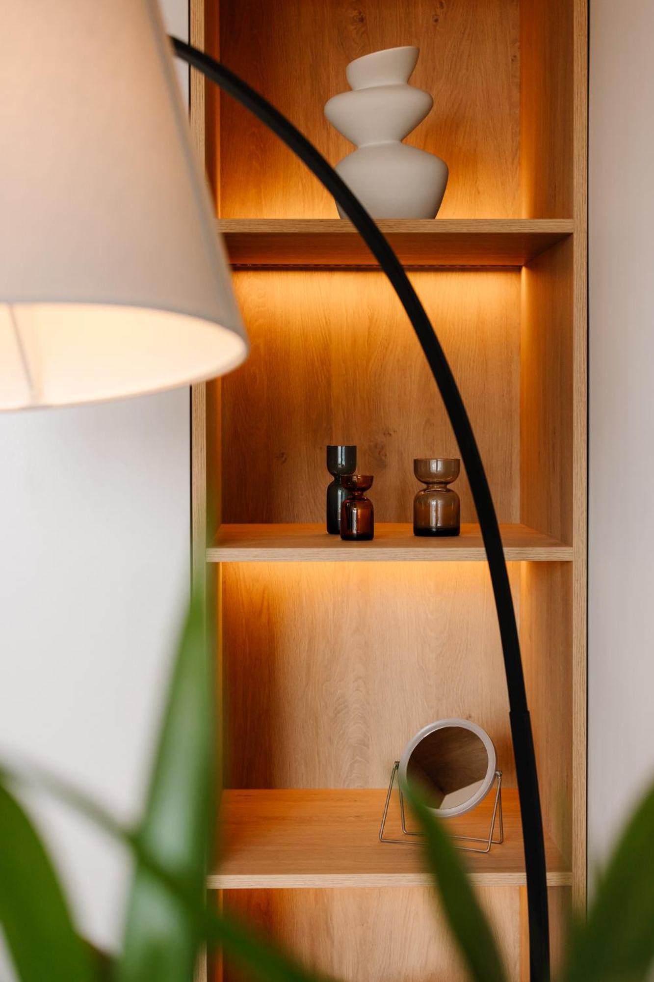 Becomfy - Old Town Apartment
