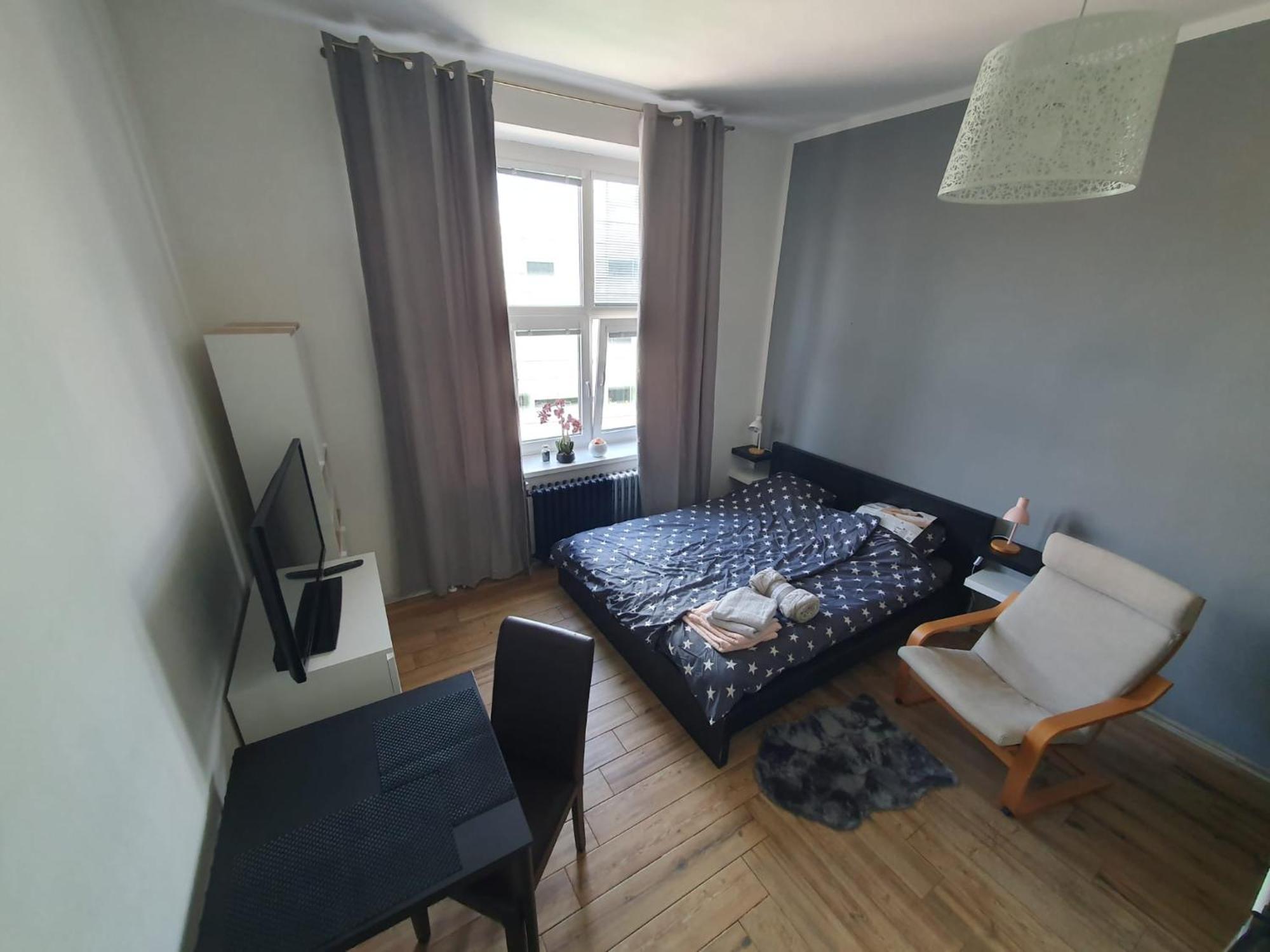 Metropolitan Next To Presidential Palace * Bratislava