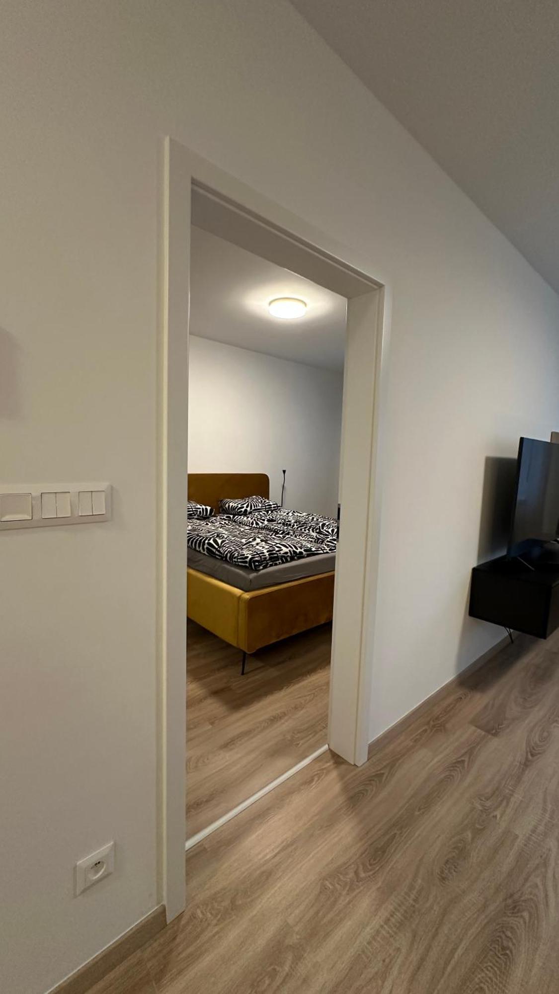 Apartment Magnolia Terrace Apart - Free Parking, Family & Sport Friendly Area Bratislava