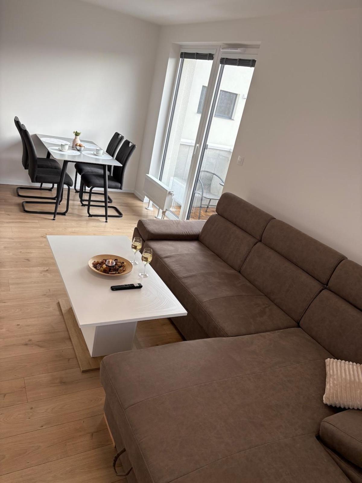 Apartment Topolcianska-Apartment Bratislava