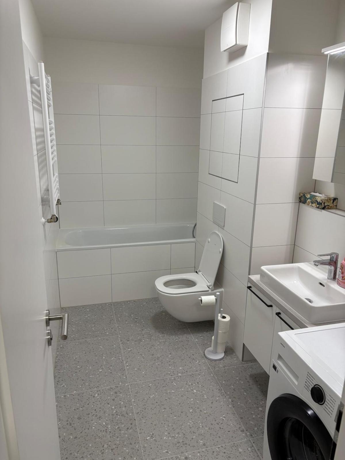 Apartment Topolcianska-Apartment Bratislava Bratislava