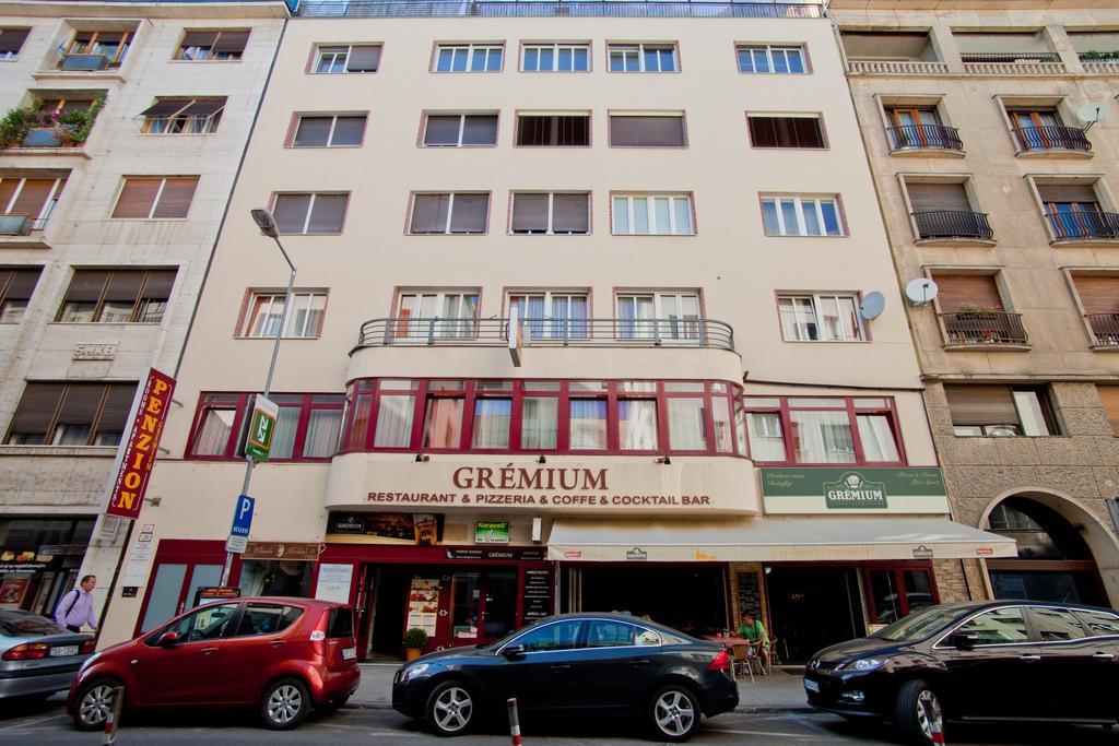 Penzion Gremium Nhà khách