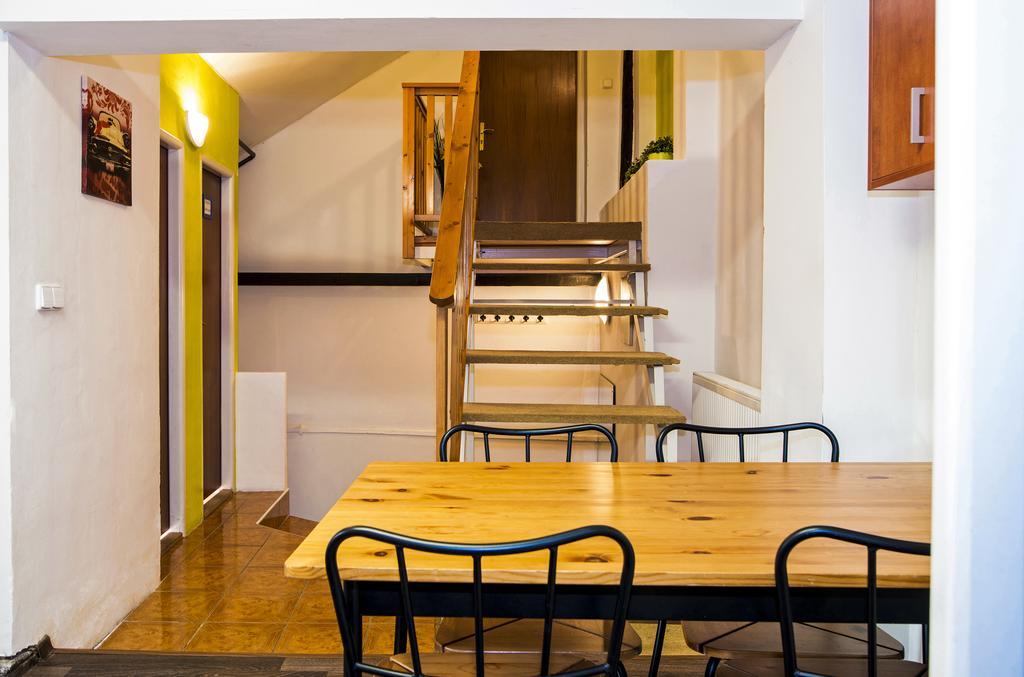 Grand Central Apartment *