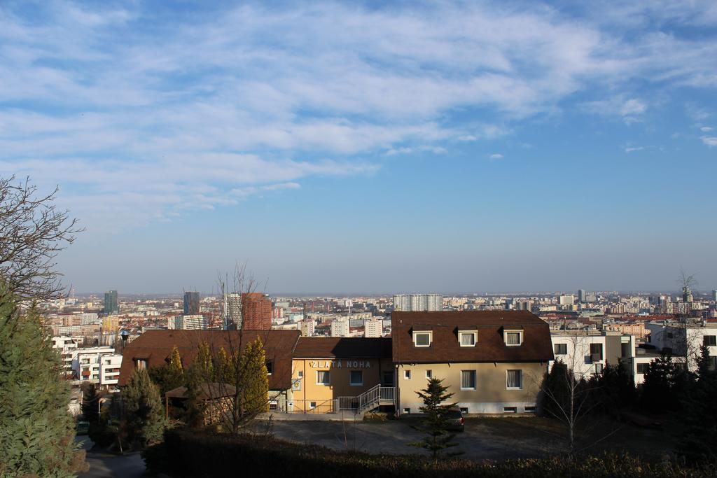 Hotel Zlata Noha 3*