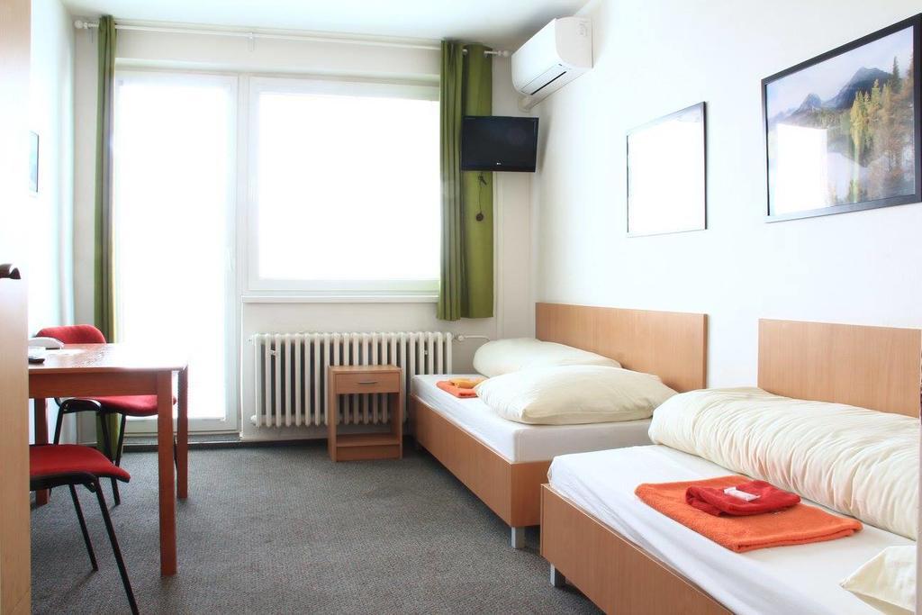 Hostel Narva *