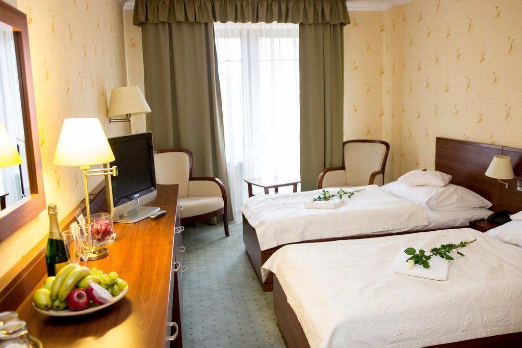 Hotel Grand