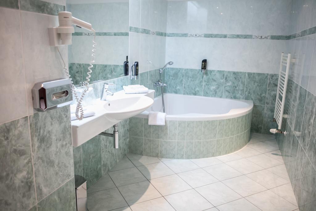 Grand Hotel 4*