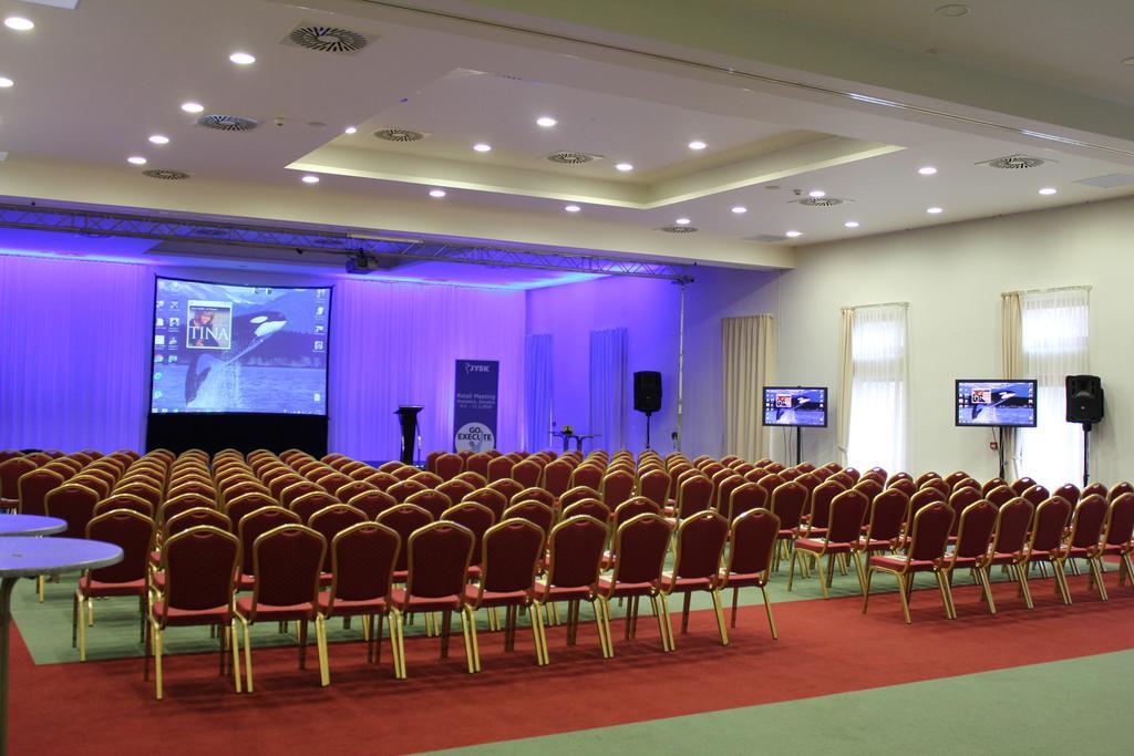 Grand 4* Bratislava