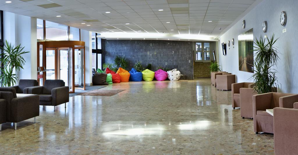Expo Hotel 3*