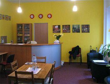 Petit Hotel