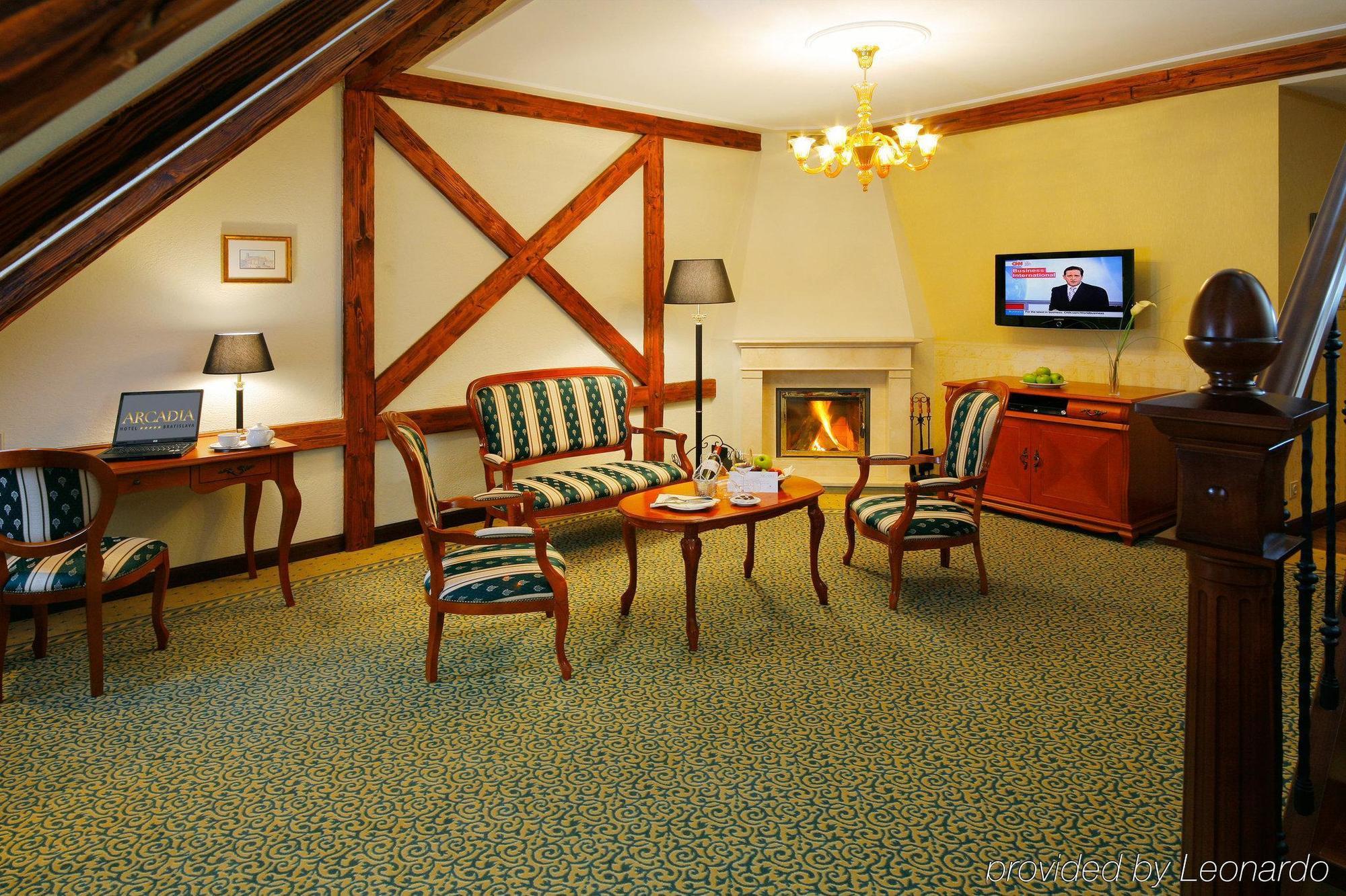 Hotel Arcadia Boutique 4*