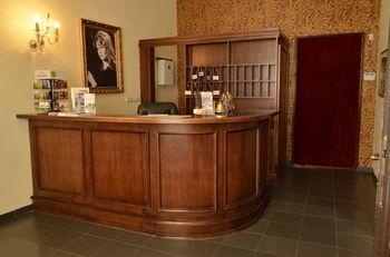 Film Hotel