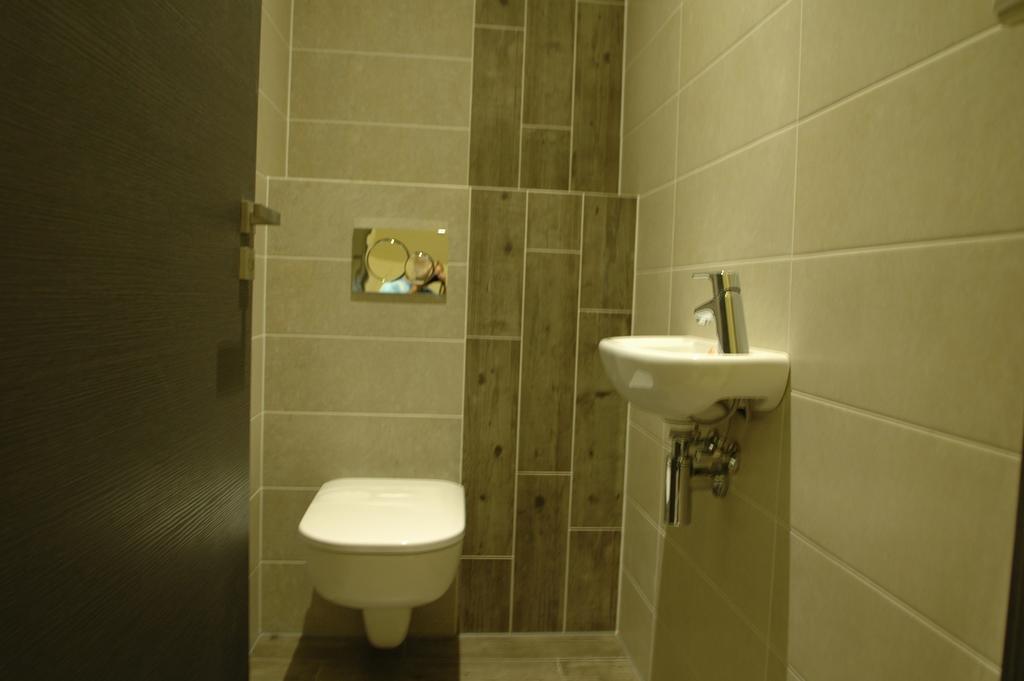 Apartment Apartments Viktor