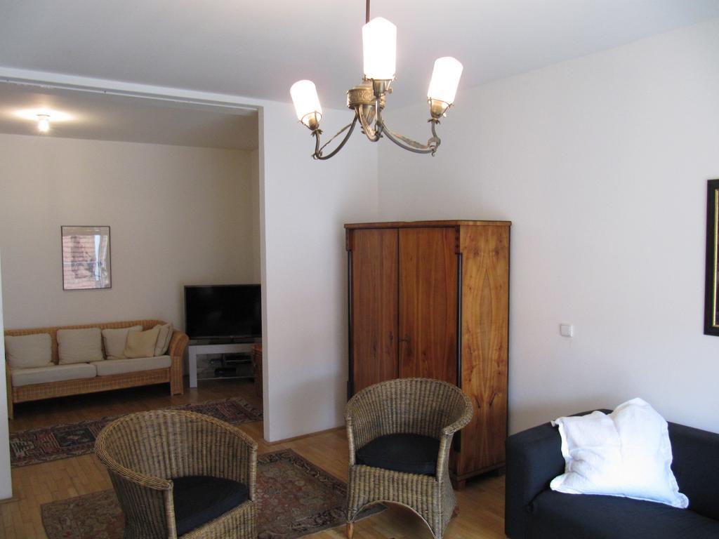 Old Centre - Rybarska Brana Apartment Pressburg